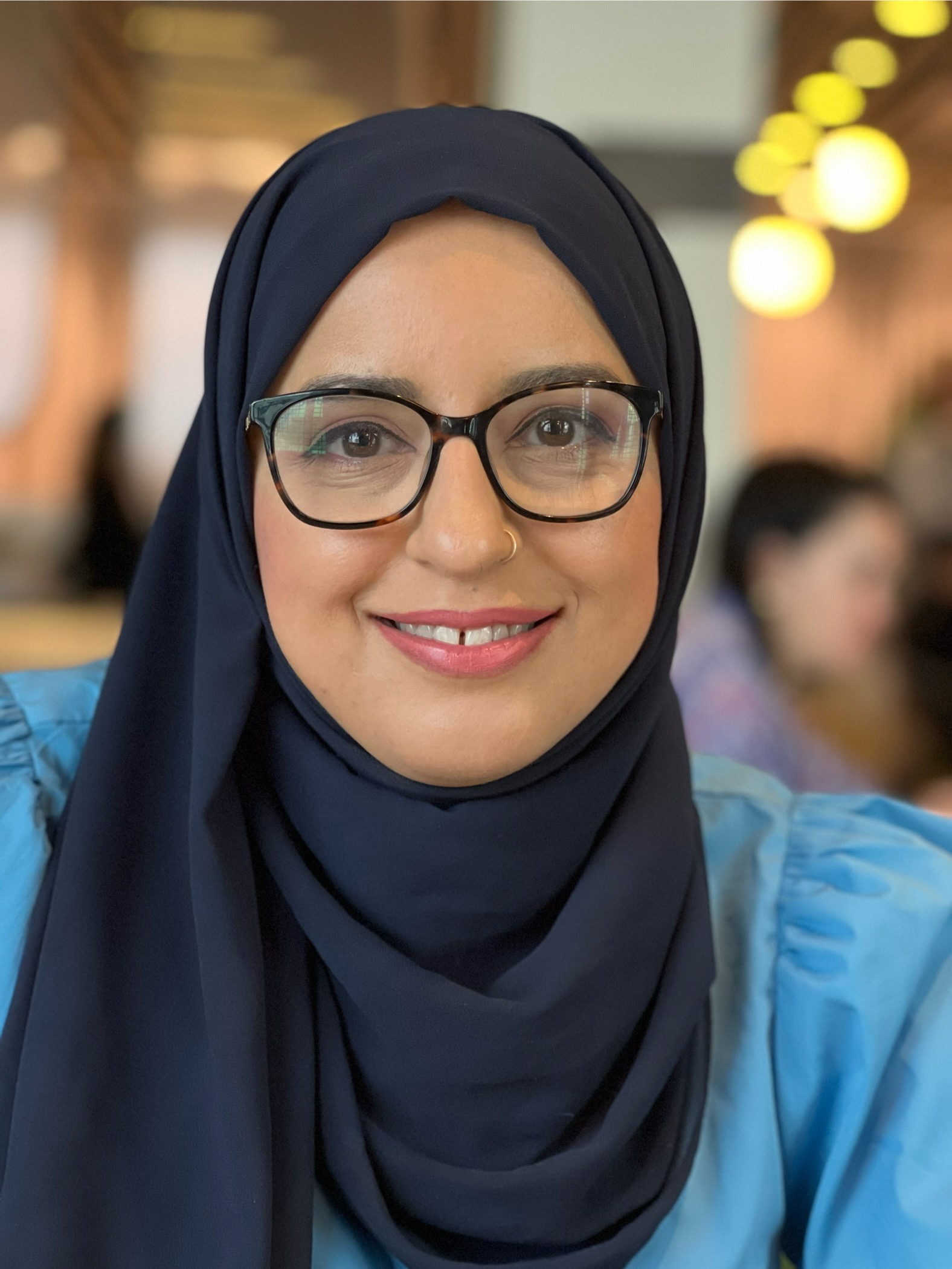 Shehla Imtiaz-Umer bio photo 2024.jpg (456 KB)